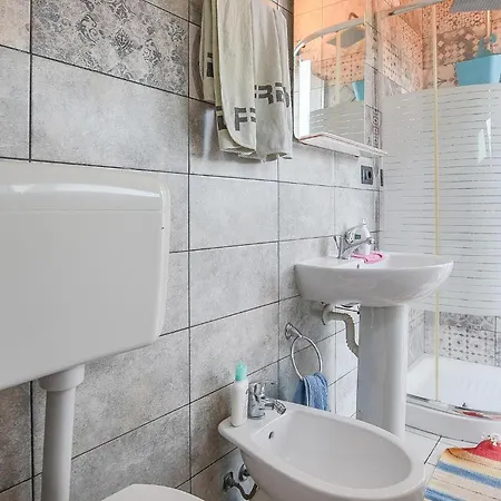 Cozy In With Wifi Apartment